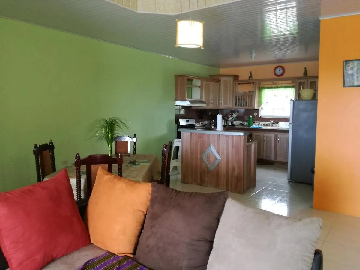 Pryme Paradise Apartamento Carnbee Village