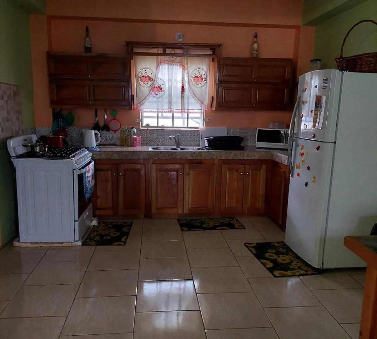 Pryme Paradise Apartamento Carnbee Village 0*,  Trinidade e Tobago